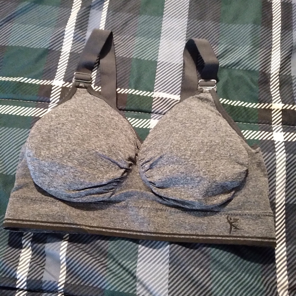 Small nursing bra